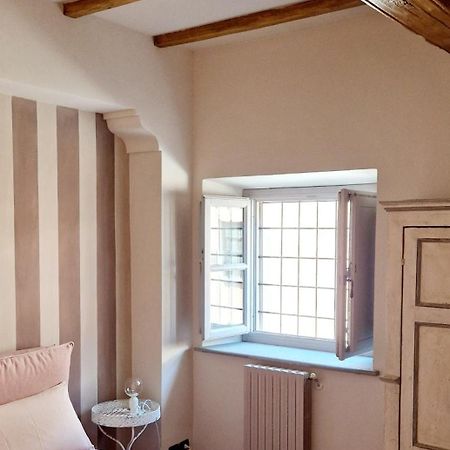 Suite Via Roma Cherasco Esterno foto