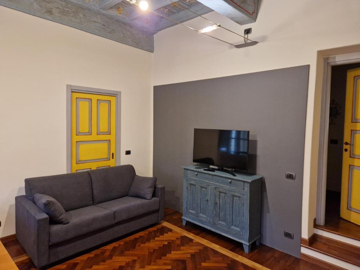 Suite Via Roma Cherasco Esterno foto